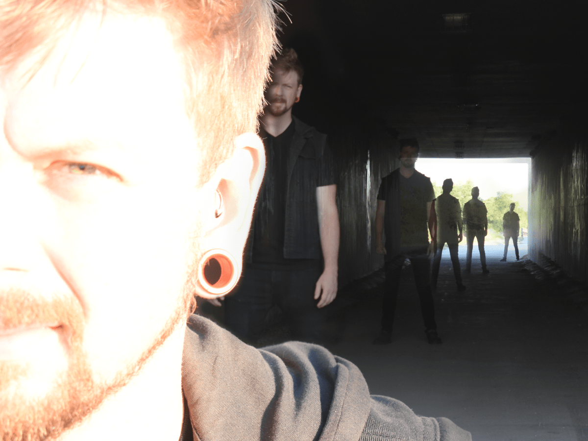 Fading in the&nbsp;Distance